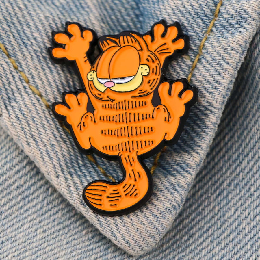 Pin Gato Cómic