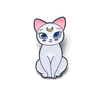 Pin Artemis